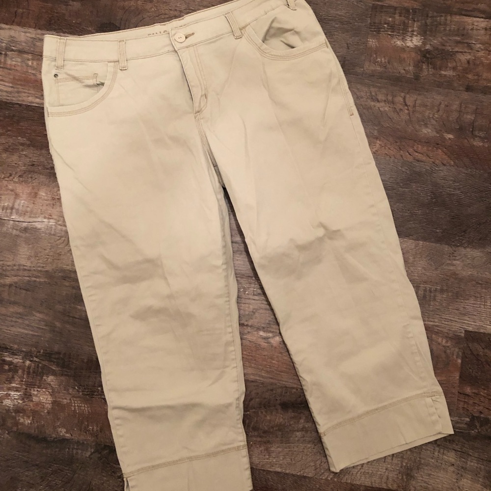 Women’s Falls Creek Capris (worn once)